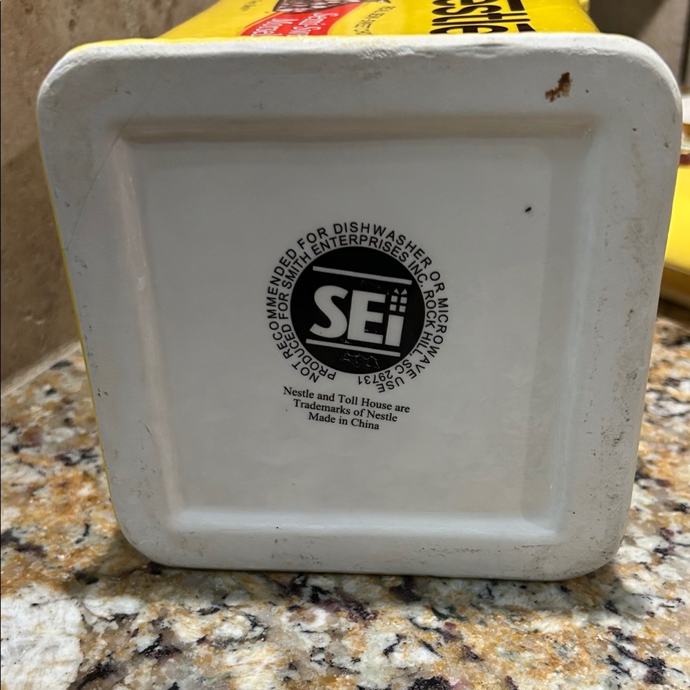 Nestle Toll House Recipe Cookie Jar - Picture 12 of 12